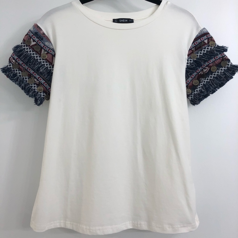 Shein White T-shirt With Fringe Sleeves